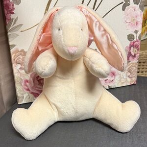 VINTAGE 1996 NORTH AMERICAN BEAR SATIN EARS MUSICAL BUNNY STUFFED ANIMAL PLUSH